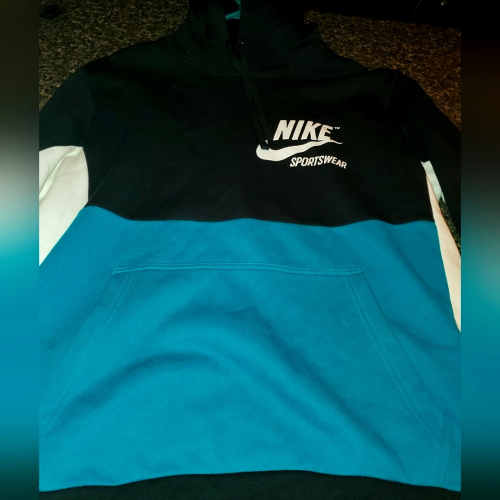 Nike hoodie